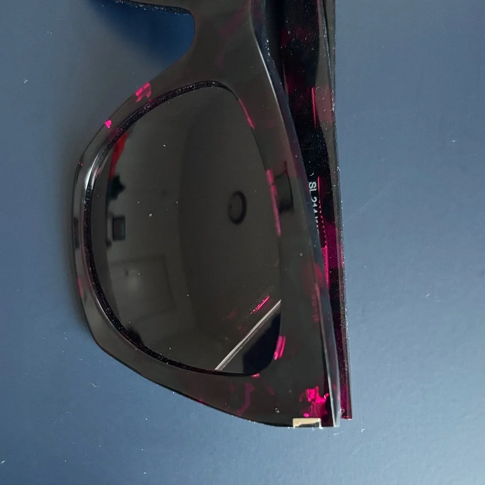 Black and pink YSL Sunglasses - Picture 2 of 6